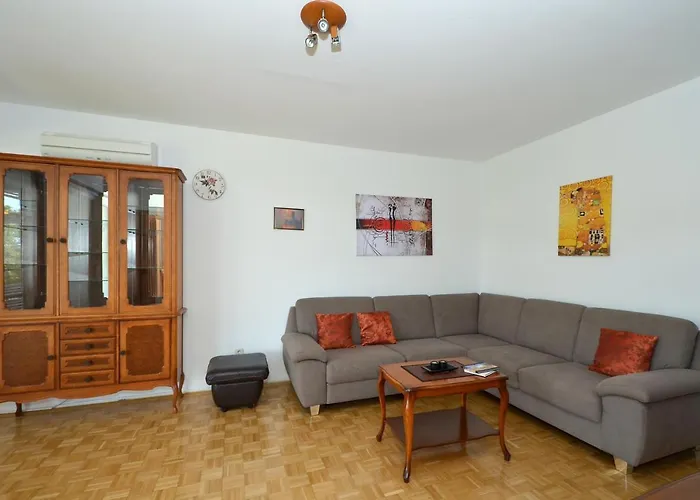 Lazy Summer Days Apartment